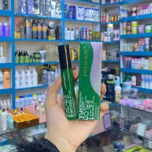 ماسكارا Ever Beauty لتكثيف وتجعيد الرموش